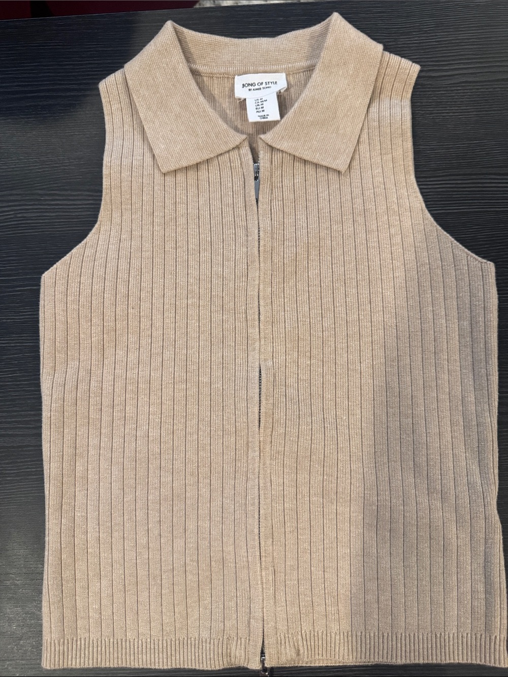 Song of Style Women’s Ribbed Zip Polo Vest in Tan